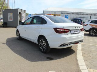 2026 Lada (ВАЗ) Vesta I Рестайлинг (NG), белый, 2020000 рублей, вид 4