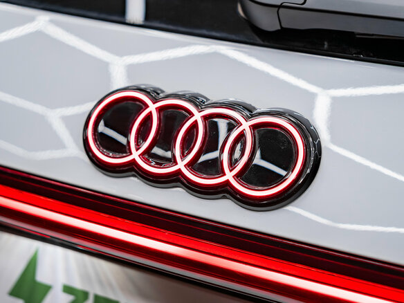 2026 Audi Q5 L III (GU), белый, 7300000 рублей - вид 31