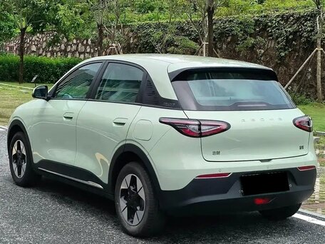2026 Geely Geome Xingyuan 30.12 kWh, зелёный, 1520712 рублей, вид 1