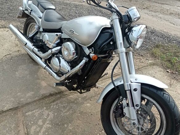 1999 Suzuki Desperado VZ400, серебристый, 350000 рублей - вид 1