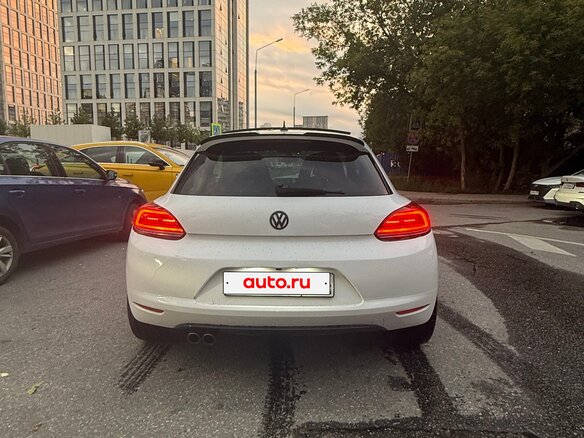 2009 Volkswagen Scirocco III, белый, 1120000 рублей - вид 5