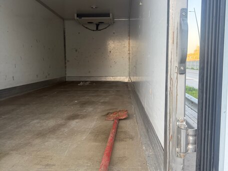 2012 Fuso (Mitsubishi) Canter, белый, 1750000 рублей, вид 4