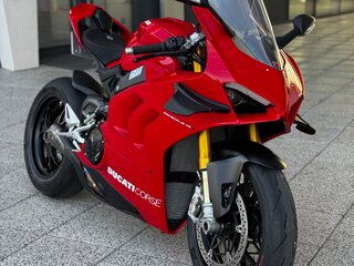2020 Ducati Panigale V4, красный, 1900000 рублей, вид 1