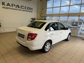 2022 Lada (ВАЗ) Granta I Рестайлинг, белый, 544000 рублей, вид 2