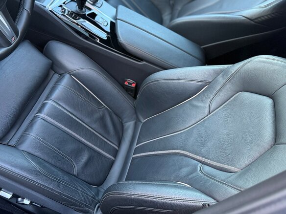 2020 BMW 5 серии 520d xDrive VII (G30/G31/G38) Рестайлинг, серый - вид 14