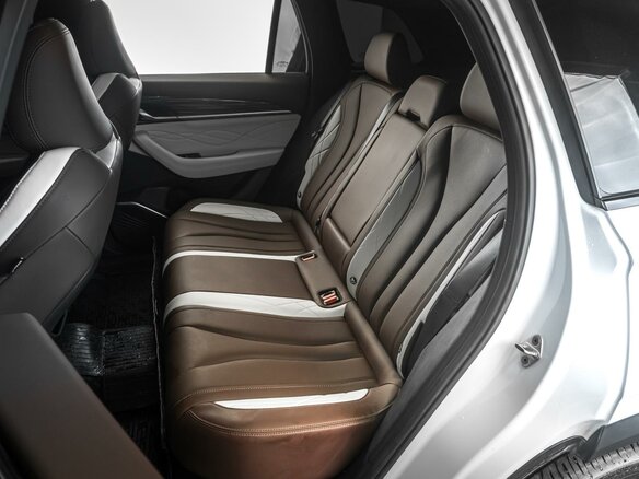 2023 Geely Monjaro I, белый, 3719000 рублей - вид 8