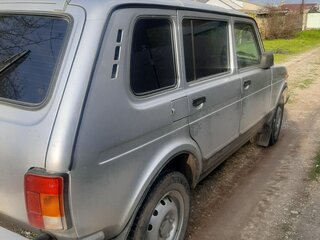 2015 Lada (ВАЗ) 2131 (4x4) 213105 I, серебристый, 610000 рублей, вид 3