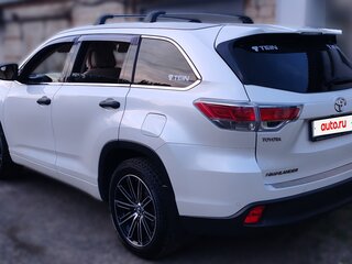 2014 Toyota Highlander III (XU50), белый, 2950000 рублей, вид 3