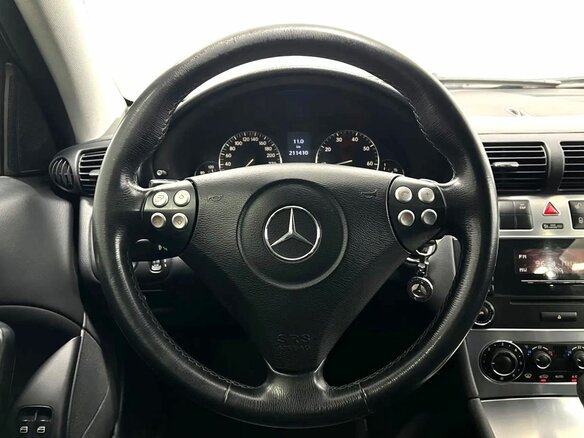 2006 Mercedes-Benz C-Класс 180 II (W203) Рестайлинг, чёрный, 625000 рублей - вид 15