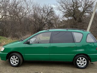 1998 Toyota Ipsum I (M10), зелёный, 390000 рублей, вид 3