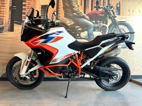 2024 KTM 1290 Super Adventure R, белый, 1950000 рублей, вид 4