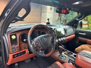 2012 Toyota Tundra CrewMax II, чёрный, 5000000 рублей, вид 5