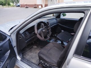2008 Hyundai Sonata ТагАЗ IV (EF) Рестайлинг, серебристый, 390000 рублей, вид 4