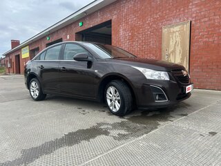 2013 Chevrolet Cruze I Рестайлинг, коричневый, 780000 рублей, вид 4