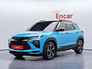 2020 Chevrolet TrailBlazer III, голубой, 1600000 рублей, вид 2