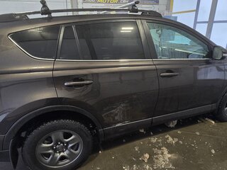 2018 Toyota RAV4 IV (XA40) Рестайлинг, коричневый, 2390000 рублей, вид 4