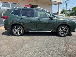 2022 Subaru Forester V Рестайлинг, зелёный, 1900000 рублей, вид 3