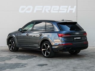 2020 Audi Q7 45 TDI II (4M) Рестайлинг, серый, 6400000 рублей, вид 2