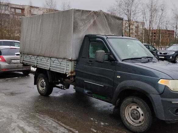 2017 УАЗ Профи, серый, 700000 рублей - вид 1