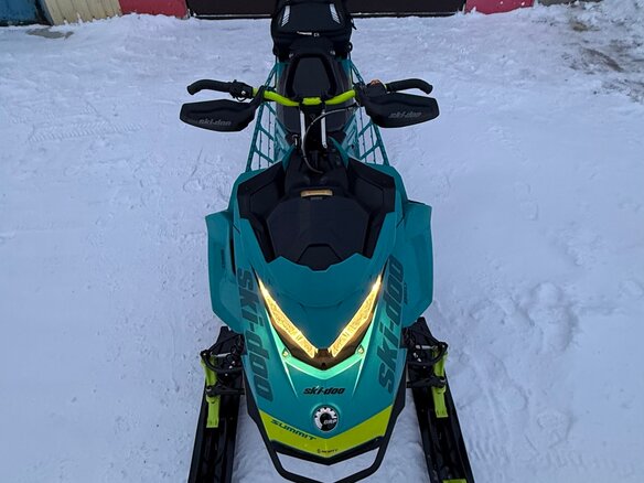 2020 BRP Ski-Doo Summit 850, синий, 1480000 рублей - вид 3