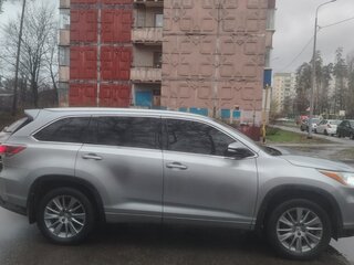 2015 Toyota Highlander III (XU50), серый, 2250000 рублей, вид 4