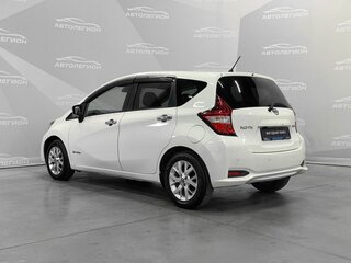 2018 Nissan Note e-Power II Рестайлинг, белый, 1050000 рублей, вид 2