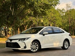 2021 Toyota Corolla XII (E210), белый, 1675000 рублей, вид 1