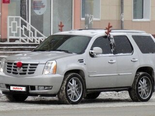 2011 Cadillac Escalade III, серебристый, 2350000 рублей, вид 1