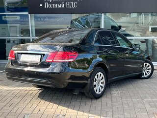 2014 Mercedes-Benz E-Класс 200 IV (W212, S212, C207) Рестайлинг, чёрный, 1920000 рублей, вид 5