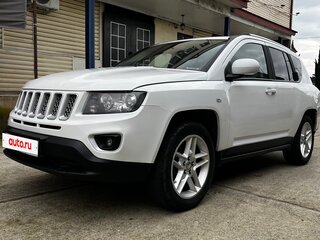 2013 Jeep Compass I Рестайлинг, белый, 1499000 рублей, вид 4
