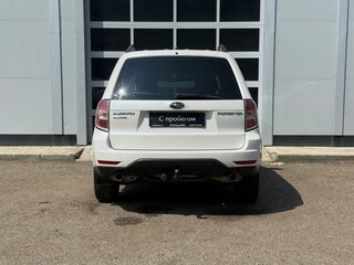 2011 Subaru Forester III Рестайлинг, белый, 865000 рублей, вид 4