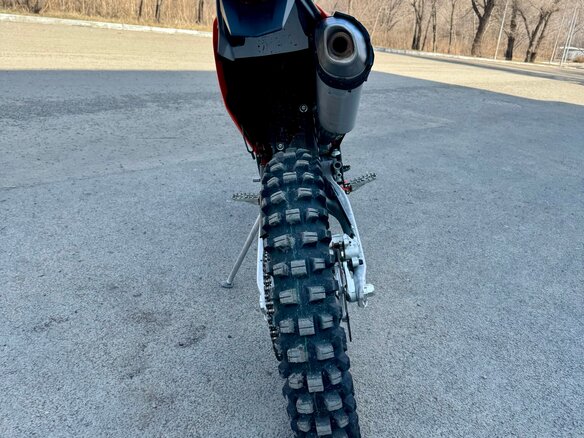 2023 KTM 500 EXC F, оранжевый, 920000 рублей - вид 6