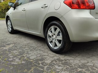 2007 Toyota Auris I, серебристый, 658000 рублей, вид 5