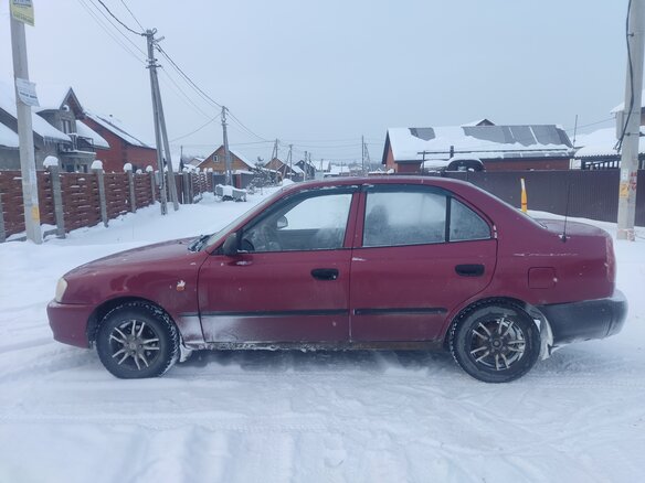 2006 Hyundai Accent ТагАЗ II, красный, 220000 рублей - вид 3