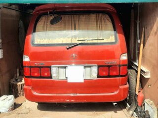1997 Toyota HiAce XH10, красный, 720000 рублей, вид 3