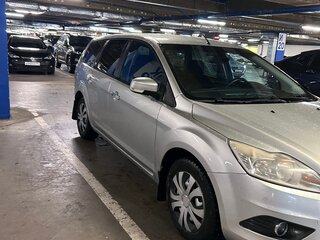 2009 Ford Focus II Рестайлинг, серебристый, 570000 рублей, вид 3