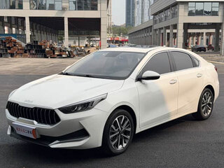 2021 Kia K3 II (China Market), белый, 1250000 рублей, вид 1