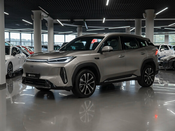 2026 Geely Galaxy M7, серый, 3430000 рублей