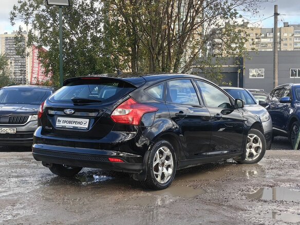 2011 Ford Focus III, чёрный, 609000 рублей - вид 6