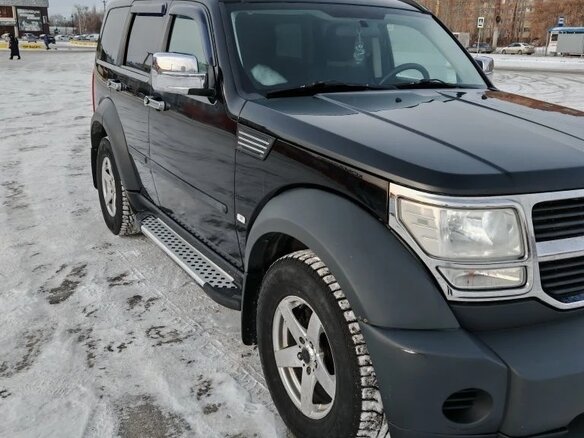2007 Dodge Nitro, чёрный, 1150000 рублей - вид 3