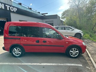2009 Opel Combo C Рестайлинг, красный, 700000 рублей, вид 3