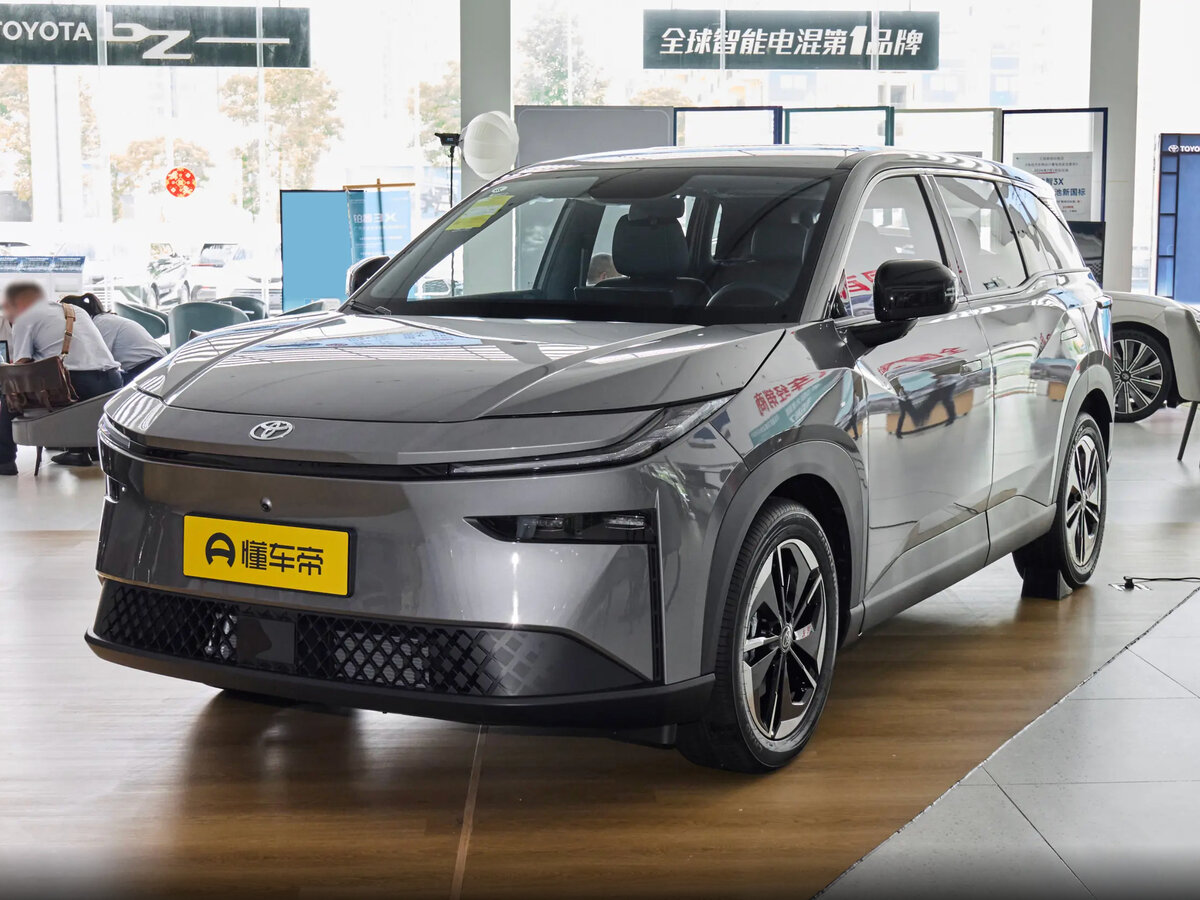 Открыть фотографии: Toyota bZ3X