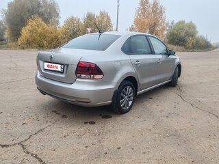 2019 Volkswagen Polo V Рестайлинг, серый, 1150000 рублей, вид 4