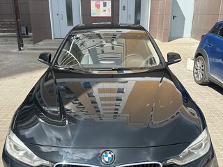 2014 BMW 3 серии 320i VI (F3x), чёрный, 1600000 рублей, вид 2