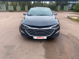 2019 Chevrolet Malibu IX Рестайлинг, серый, 1565000 рублей, вид 3