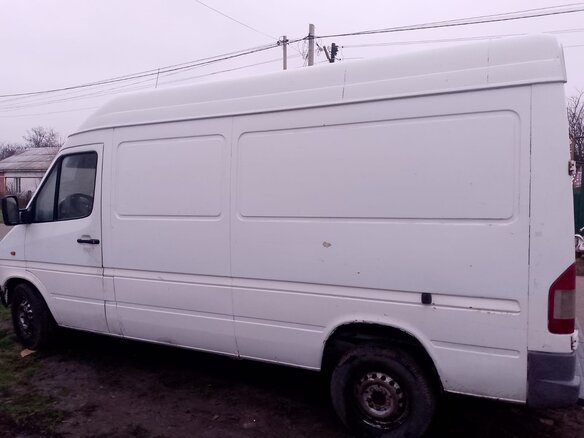 2002 Mercedes-Benz Sprinter, белый, 500000 рублей