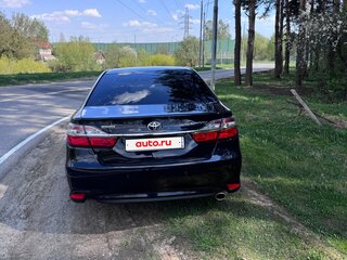 2015 Toyota Camry VII (XV50) Рестайлинг, чёрный, 2222000 рублей, вид 3