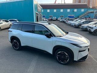 2025 Toyota bZ3X 67.9 kWh, белый, 3050000 рублей, вид 5