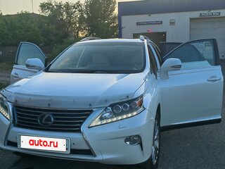 2013 Lexus RX 450h III Рестайлинг, белый, 2350000 рублей, вид 5