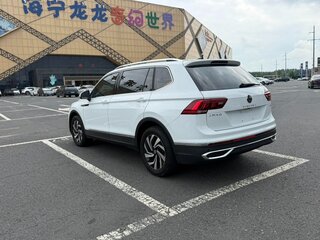2023 Volkswagen Tiguan L II Рестайлинг (China Market), белый, 2570000 рублей, вид 4